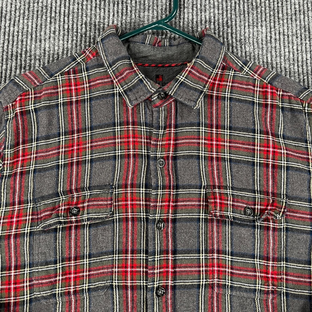 Woolrich Shirt Mens XL Extra Large Red Plaid Long Sleeve‎ Button Up Outdoor